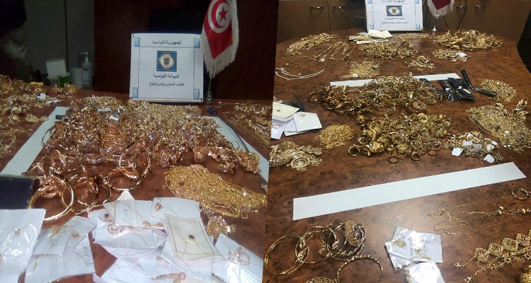 الديوانة تضبط أربعة مسافرين اشتركوا في تهريب قرابة 6 كيلوغرامات من الذهب 