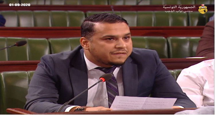 أحمد بن عياد: لا أهلا ولا سهلا بحكومة التجمعيين والموالين للفرنكفونية