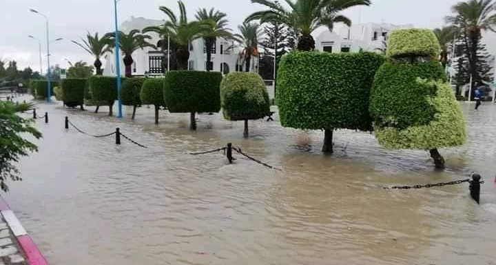 والية سوسة : تعليق العمل في كل المؤسسات العمومية والخاصة