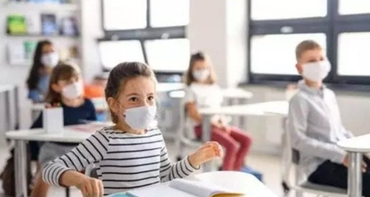 الجمعية التونسية لطب الأطفال توصي بعودة الأطفال الى المدارس بشكل عادي