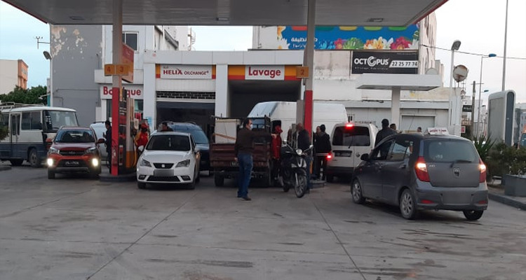 صفاقس محطة تزود بالمحروقات