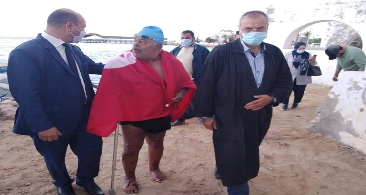 نجيب بالهادي جربة سباحة