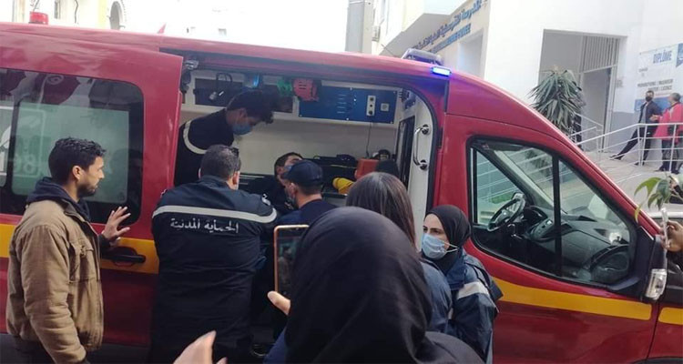 عتداء على الدكاترة الباحثين