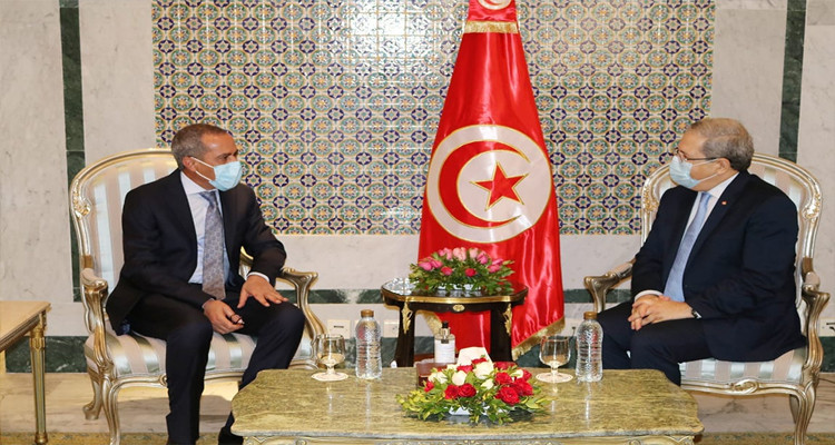 وزير الخارجية والسفير الجزائري بتونس