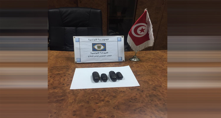 الديوانة تحبط تهريب 172 غ من الهيروين في مطار تونس قرطاج