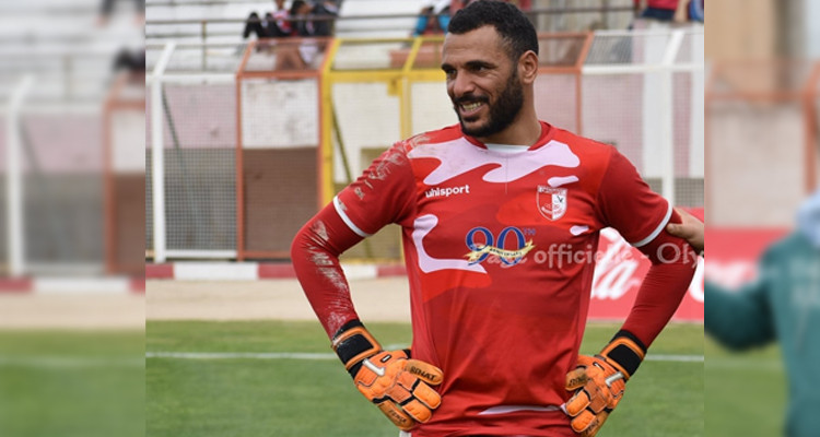 عملية جراحية عاجلة لحارس الأولمبي الباجي