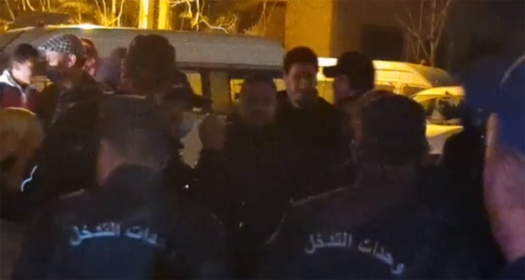 فض اعتصام الدستوري الحر