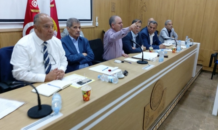 نور الدين الطبوبي يلوح بالتوجه إلى القضاء فيما يعرف بحملة شيطنة الاتحاد