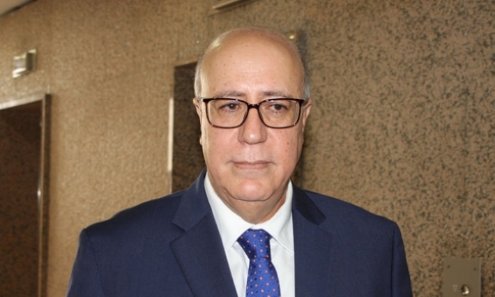محافظ البنك المركزي: 4 مليار دينار في السّوق الموازي 