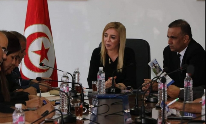 إقرار إعادة تعشيب ملعب 15 أكتوبر ببنزرت بطريقة الايبريد 2 بكلفة 1.5م د