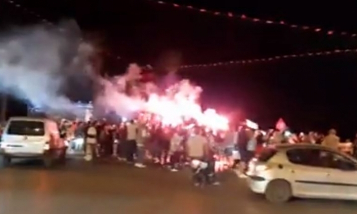 رئاسية 2019: أنصار قيس سعيد يحتفلون بفوز مرشحهم بمدينة بنزرت