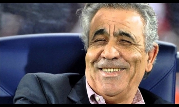 فوزي البنزرتي يقود الوداد إلى الفوز على جاره اللدود  
