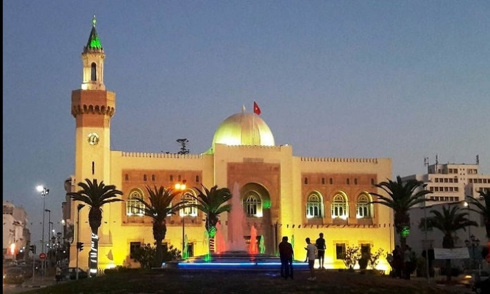 صفاقس: إيداع شخصين السجن المدني لمخالفة لوائح حظر التجول والحجر الصحي العام 