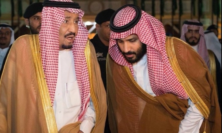 ملك السعودية وولي عهده يوجهان برقيتي تعزية الى الرئيس محمد الناصر إثر وفاة الرئيس الراحل قايد السبسي