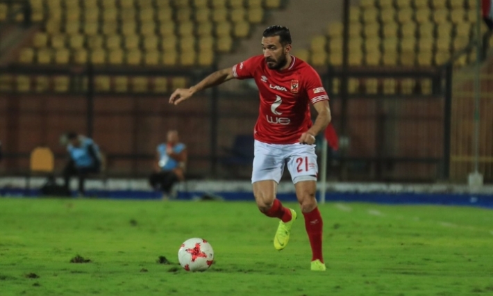 الأهلي المصري يجدد عقد التونسي علي معلول لمدة 3 مواسم