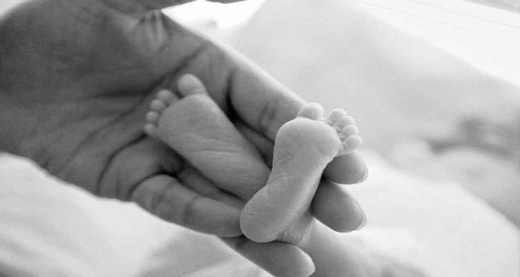 أصغر حالة وفاة بفيروس كورونا حول العالم في أمريكا