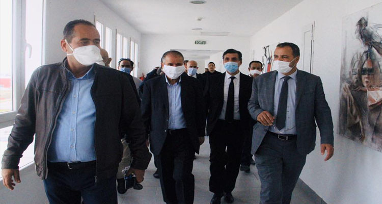 الطبوبي: إصدار أمر يحمي المتعاقدين مع المؤسسات الخاصة من التسريح