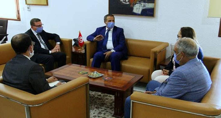أزمة كورونا: جلسة عمل مشتركة بين وزيري الصحة والشؤون الدينيّة