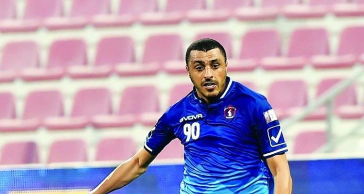 أحمد العكايشي يرفض التمديد مع الشحانية ويواصل التجربة في قطر