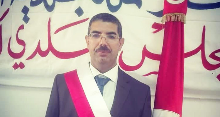 رئيس بلدية الحامة يطلق نداء استغاثة ويحذر من الانتشار السريع للكورونا