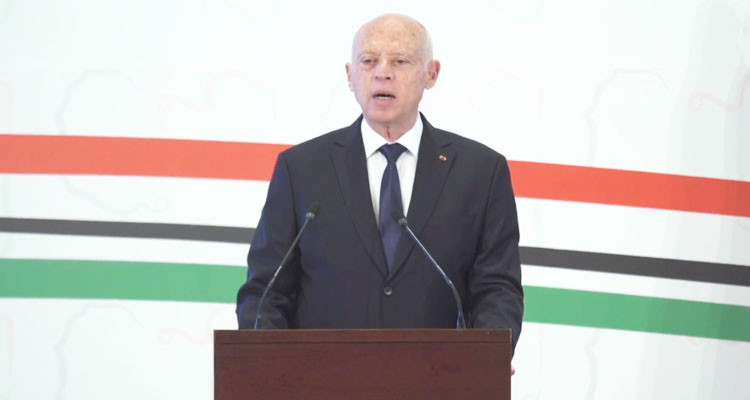 الرئيس سعيد: ملتقى اليوم تاريخي وليس منافسة ولا فيه مبارزة لأي كان