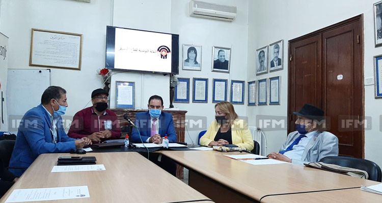 الفنانون يقررون الاحتجاج والاعتصام أمام البرلمان ويهددون بالهجرة الجماعية