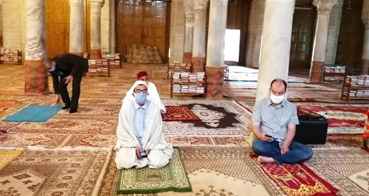 استئناف صلاة الجمعة بنسبة حضور لا تفوق 30 بالمائة بداية من يوم 4 ديسمبر