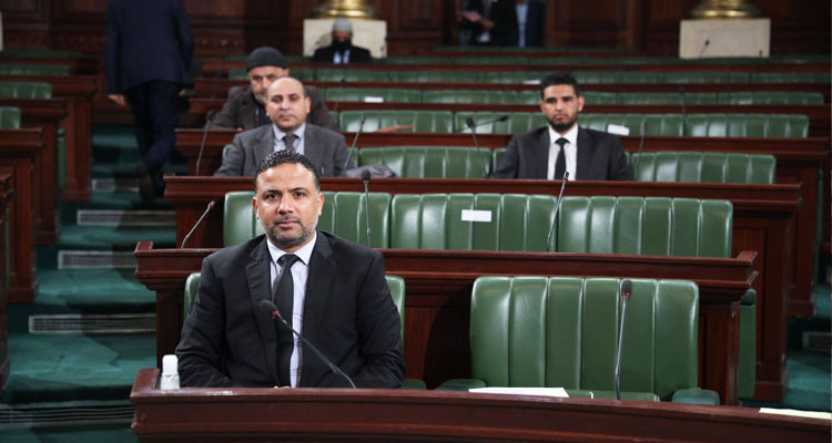 نقابة إطارات وأعوان البرلمان تطالب سيف الدين مخلوف باعتذار رسمي