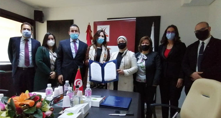 إطلاق صندوقين لتمويل المؤسسات الصغرى والمتوسطة المتضررة من كوفيد19