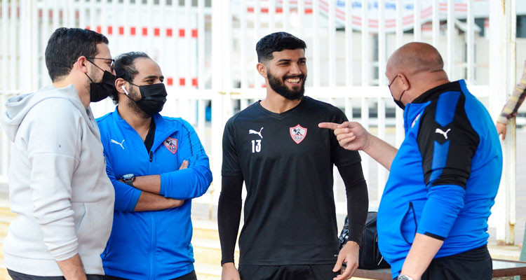 طبيب الزمالك يكشف الحالة الصحية لفرجاني ساسي بعد تعرضه للإصابة