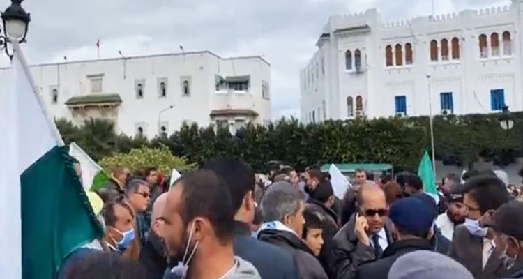 توفيق المكشر: الشابة كاملة جات بش تقابل رئيس الحكومة بش يطبق القانون
