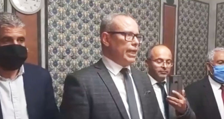 رئيس كتلة حركة النهضة يعتذر من الصحفيين