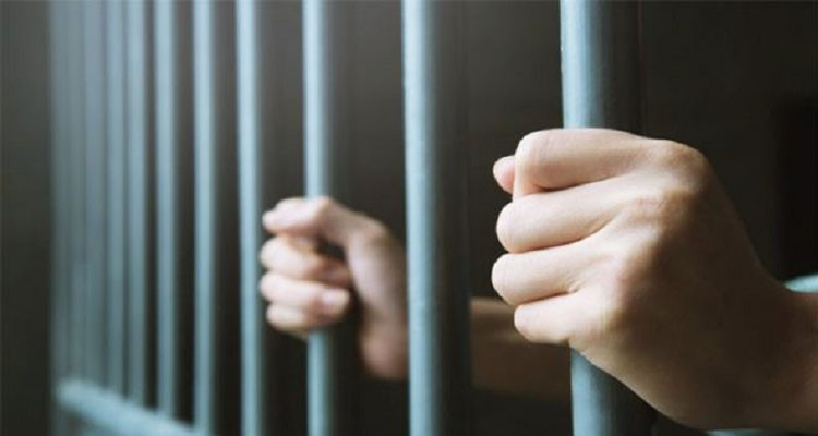 جندوبة: أحكام ثقيلة بالسجن وحرمان من الوظائف وحق الاقتراع ضد مقاول وموظفين