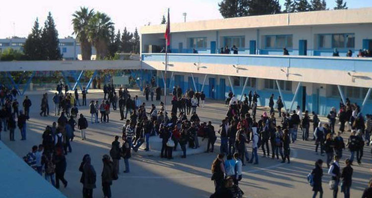 استئناف الدروس في المؤسسات التربوية والمعاهد وفق نظام الأفواج الاثنين المقبل