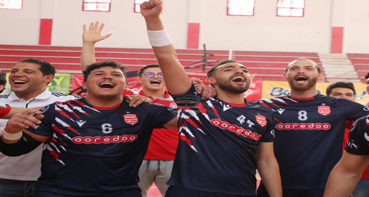 الافريقي يحسم كلاسيكو كرة اليد أمام النجم ويرتقي الى المركز الثاني