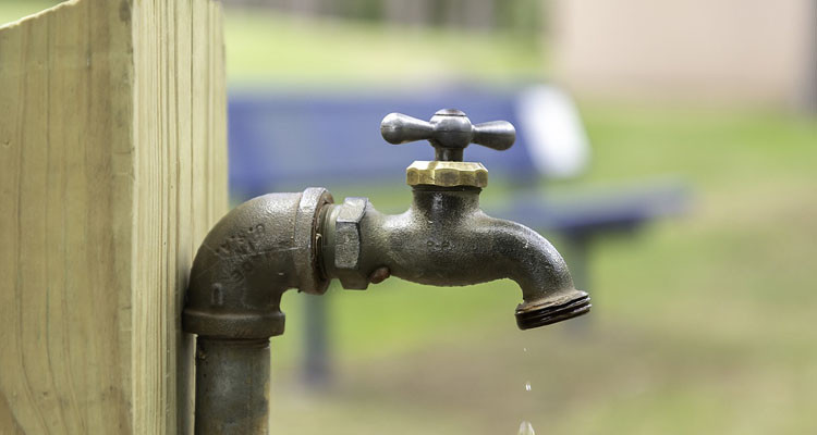 الصوناد: تعرض آبار عميقة بالهوارية إلى عمل إجرامي يتسبب في انقطاع المياه