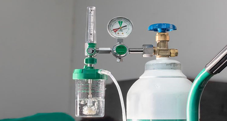 اتفاقية بين وزارة الصحة ومؤسستين مختصتين في انتاج الأوكسجين