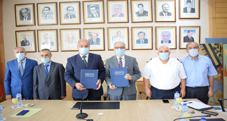 شركة الملاحة توقع اتفاقية مع البريد التونسي لحجز وخلاص تذاكرها عن بعد