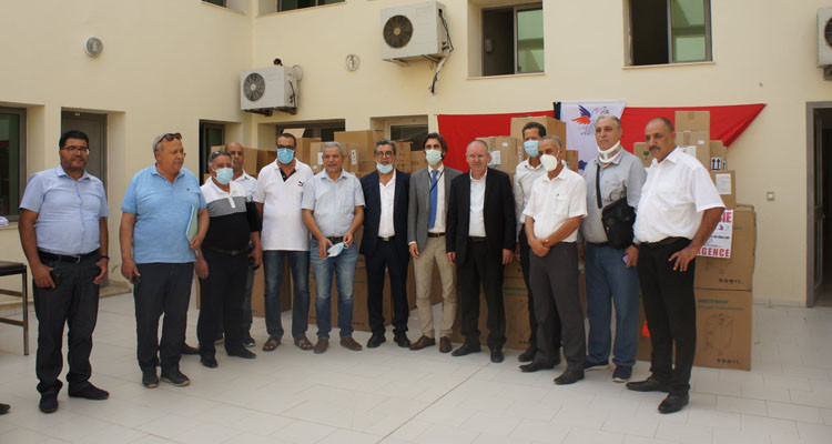 جمعية فرنسية تسلم اتحاد الشغل كمية من المساعدات الطبية