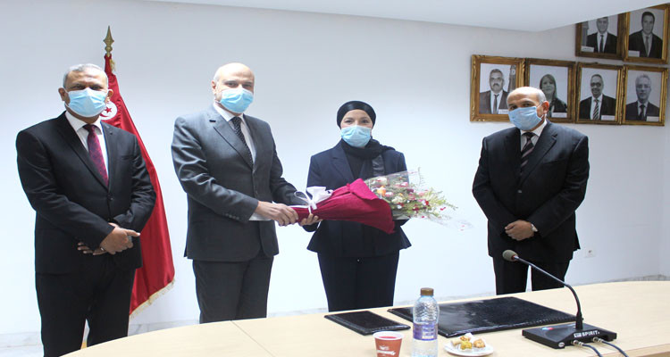 وزيرة العدل الجديدة ليلى جفال تباشر مهامها على رأس الوزارة