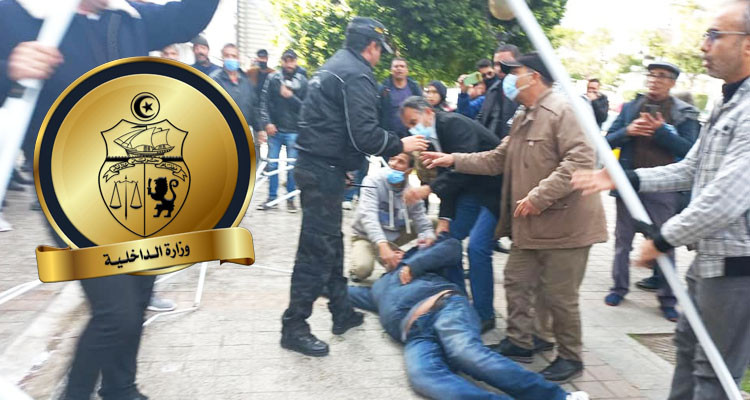 الداخلية تؤكد تعرض أمنيين للاعتداء أثناء حجز معدات وخيام "مواطنون ضد الانقلاب"