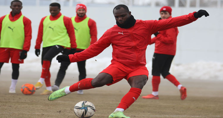 المهاجم السابق للترجي في الدوري التركي