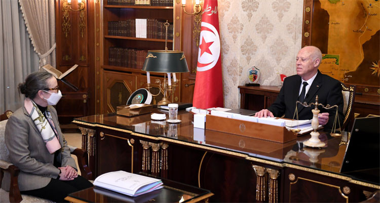 قيس سعيد: قلت لبعضهم في قمة بروكسل أعيدوا إلينا أموالنا