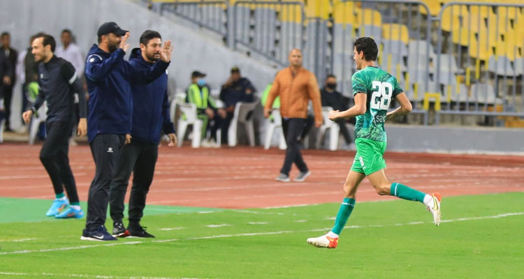 بقيادة معين الشعباني: المصري البورسعيدي يلحق أول هزيمة بالأهلي في الدوري 