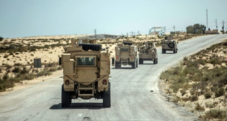 مصر: مقتل 10 جنود وضابط من الجيش في هجوم إرهابي غرب سيناء