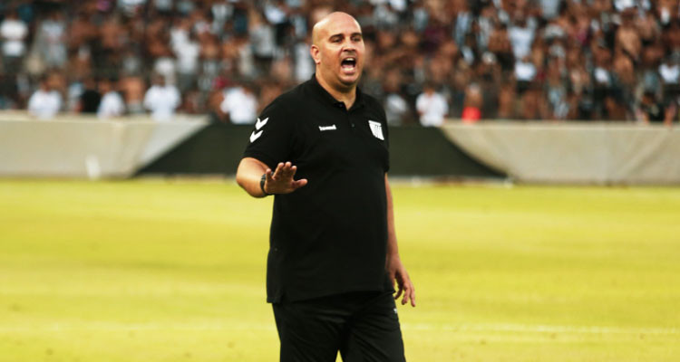 مدرب النادي الصفاقسي: فرحانين برشا بالترشح لكن مازلنا ما عملنا شي...
