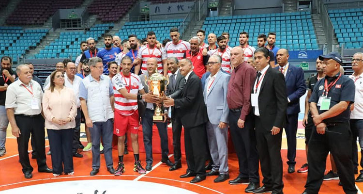 النادي الإفريقي يتسلم رمز بطولة كرة اليد