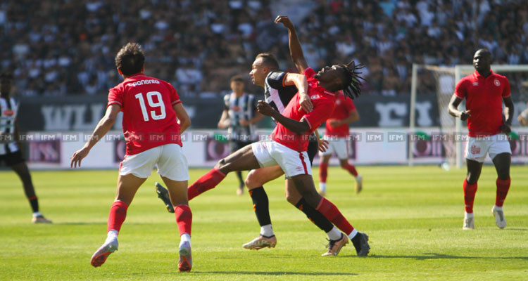 كلاسيكو النادي الصفاقسي والنجم الساحلي ينتهي على نتيجة التعادل الإيجابي