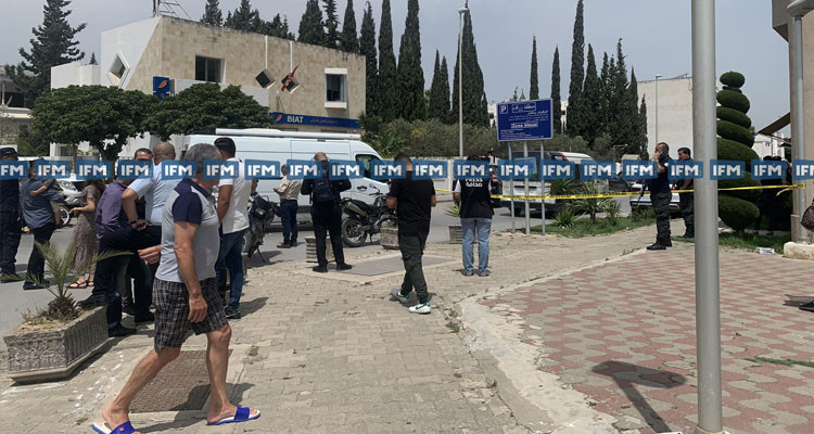 الناطق باسم الداخلية يؤكد وفاة عون الأمن ويكشف تفاصيل حول منفذ عملية الطعن