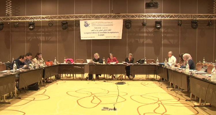 أساتذة قانون دستوري: النّظام الدّاخلي للبرلمان غير متناسق وكثير الهنات 